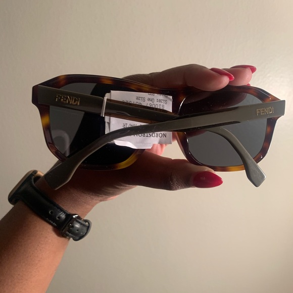 NWT Tortoise, Grey and Black Fendi FF0097/F/S sunglasses - Picture 7 of 9
